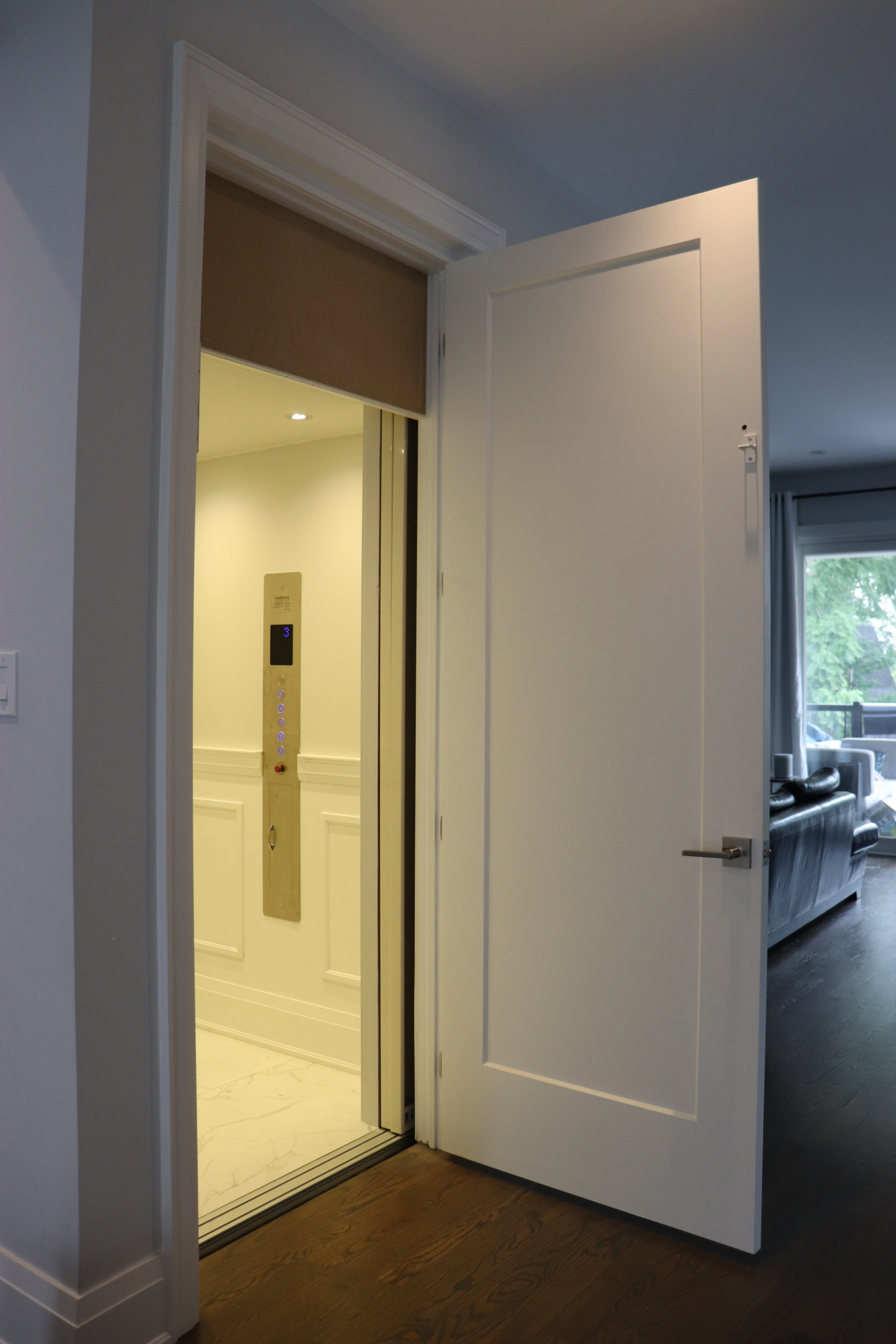 Cambridge_elevator_2